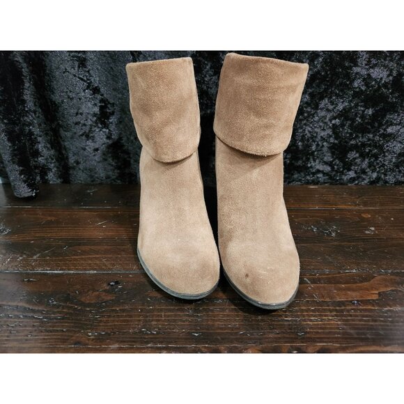 BCBGeneration Cesinaz Brown Suede Fold Over Heeled Booties/Sz. 8B - Picture 6 of 9